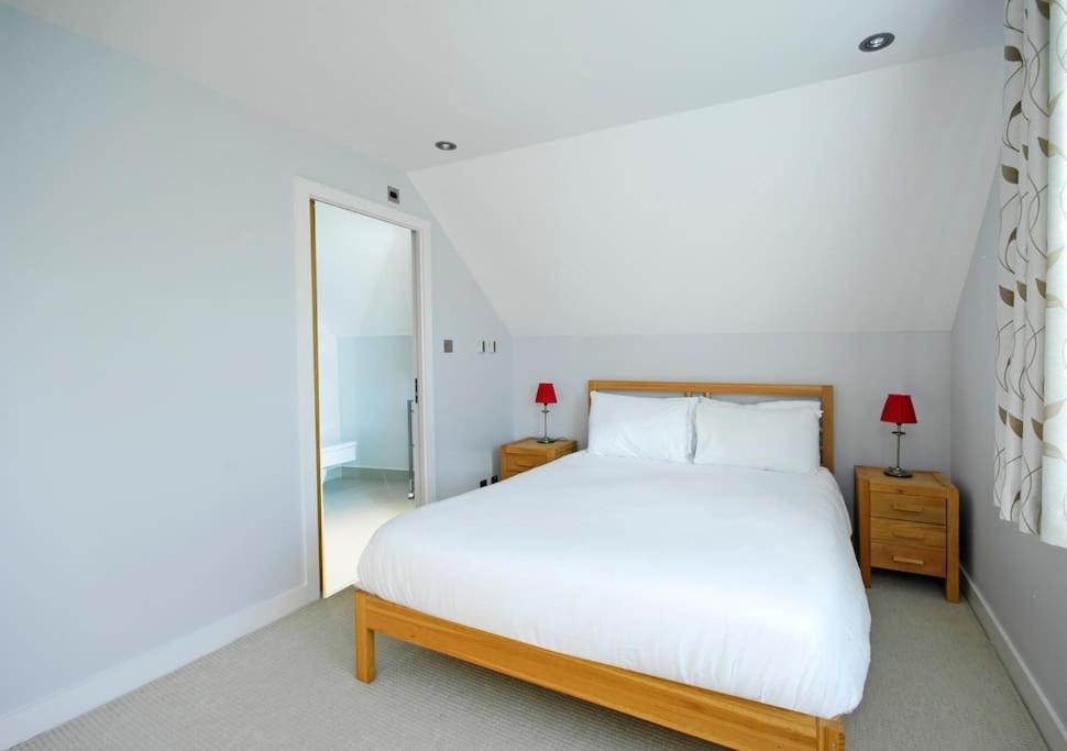 The Oars - Riverfront Property Henley-on-Thames Extérieur photo